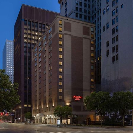 Hampton Inn Cleveland-Downtown Extérieur photo