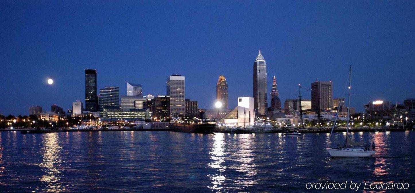 Hampton Inn Cleveland-Downtown Extérieur photo