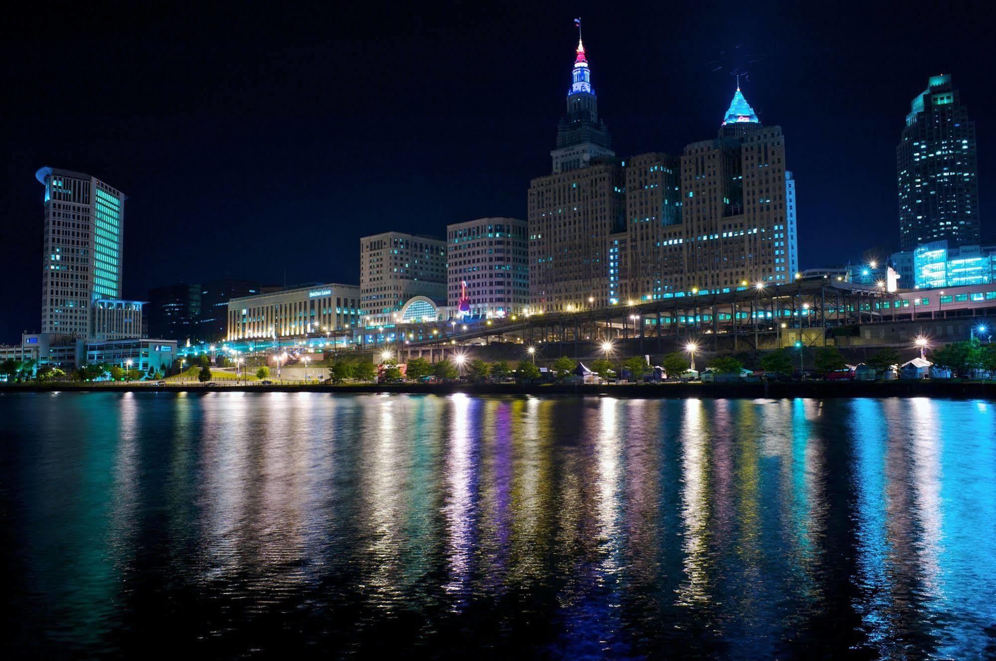 Hampton Inn Cleveland-Downtown Extérieur photo